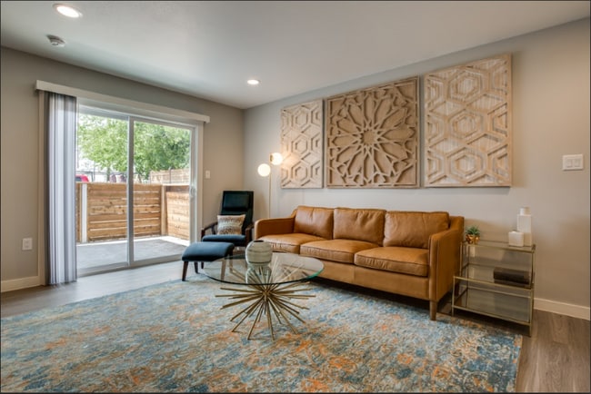 Photo - 3328 Cedarplaza Ln Unit 244