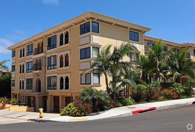 Building Photo - 7411 Herschel Ave Unit 1F Rental