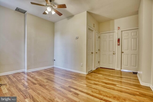 424 E North Ave