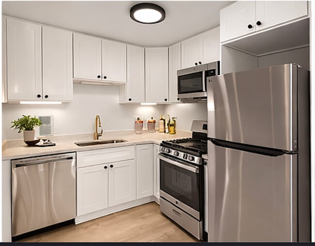 Photo - 5851 Quantrell Ave Unidad 209