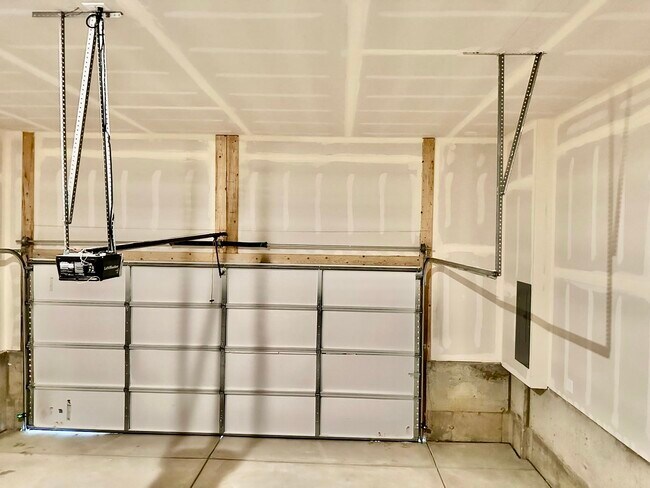 Photo - 12248 Dairy St