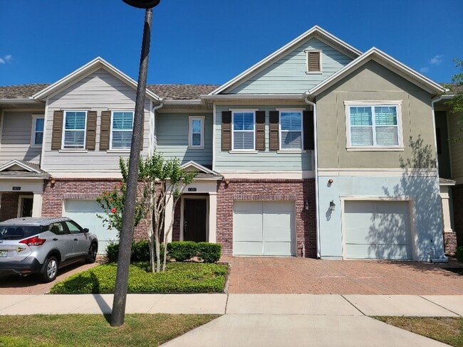Building Photo - 3br 2.5ba at OVIEDO ON THE PARK. Tile floo... Rental