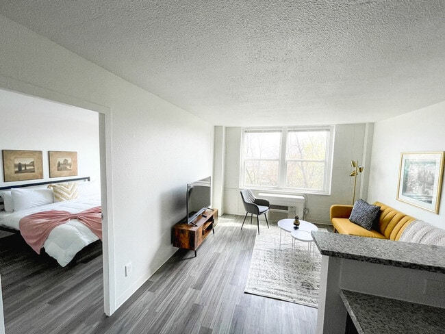 Photo - 2515 Burnet Ave Unit SI ID1036752P