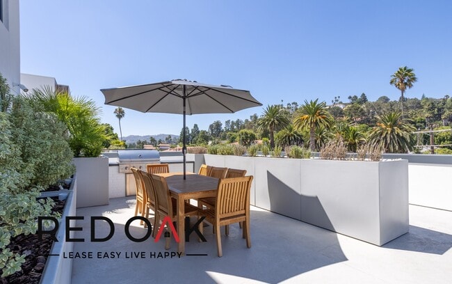 Photo - Sun-Drenched One Bedroom with Recessed Lig... Unidad 216