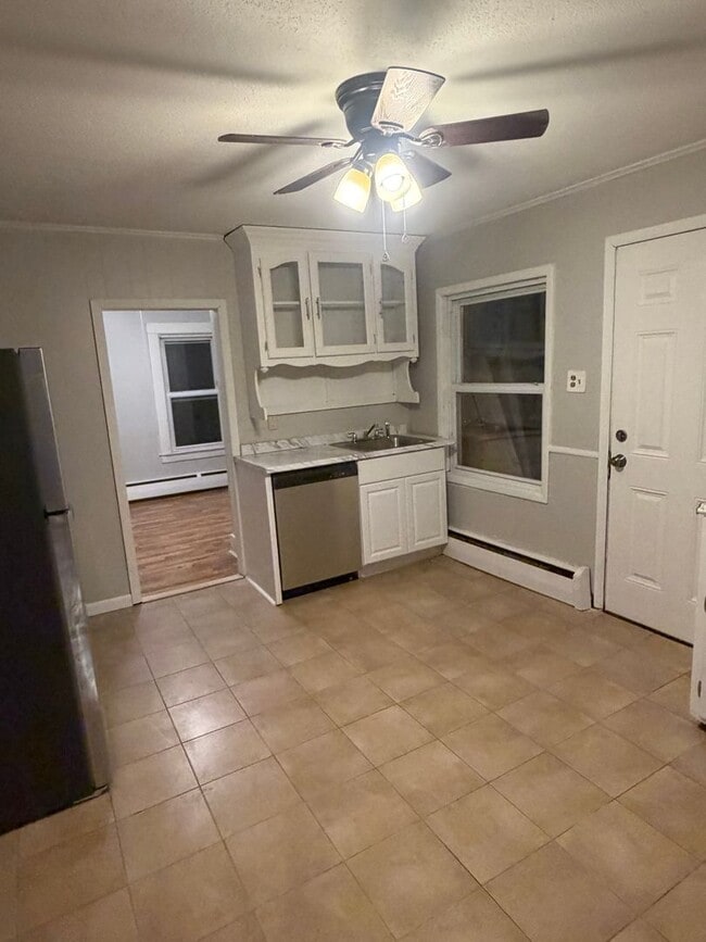 Photo - 12 Harwinton Ave Unit 2