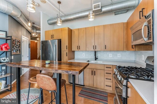 811 4th St NW Unit 318