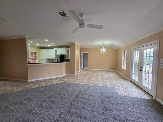 12201 Margo Dr