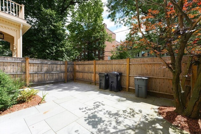 Photo - 23 Irving St Unidad 1