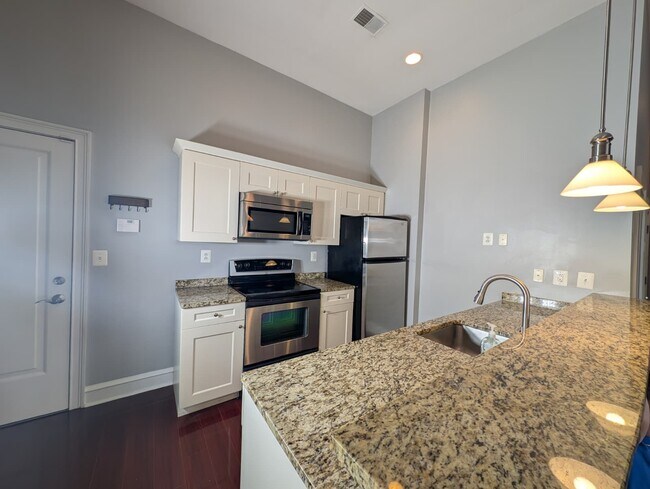 Photo - 201 N 8th St Unit 207