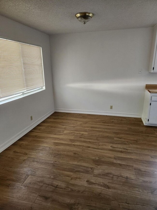 Photo - 1006 2nd St