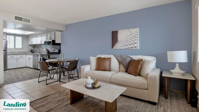 Photo - 8546 N 59th Ave Unidad 225.1411486