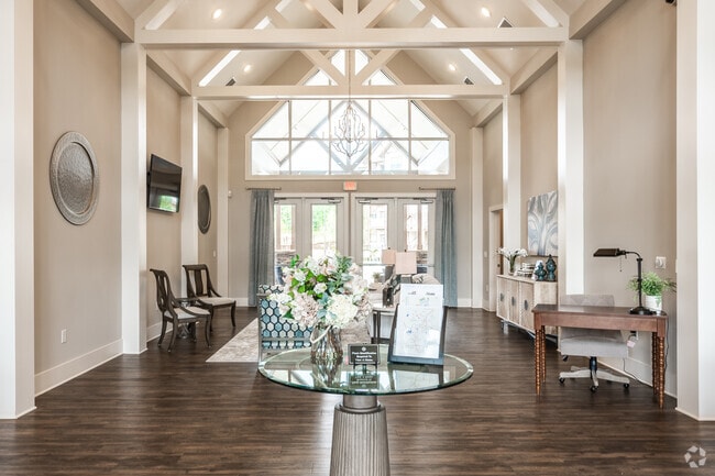 Building Photo - Legends at Laurel Canyon