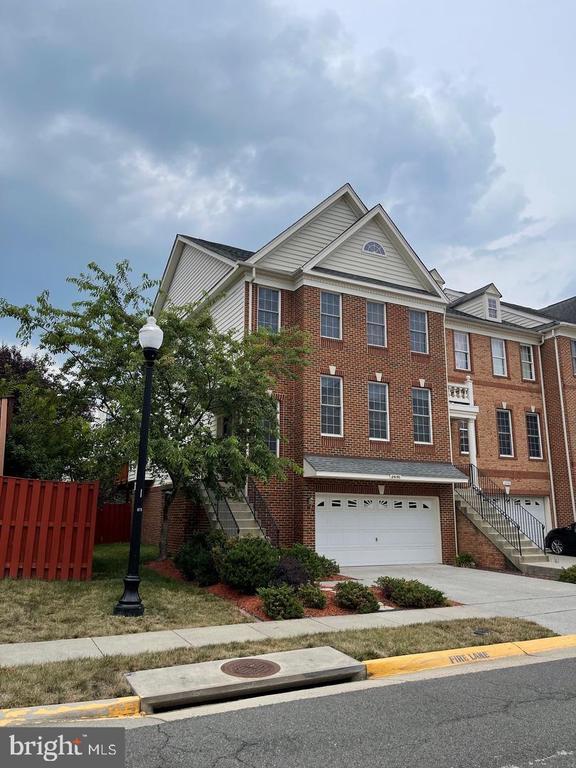 Building Photo - 25190 Bald Eagle Terrace