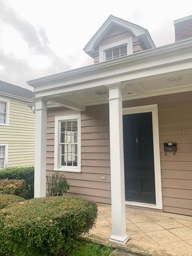 Photo - 405 N Madison St Unidad #1