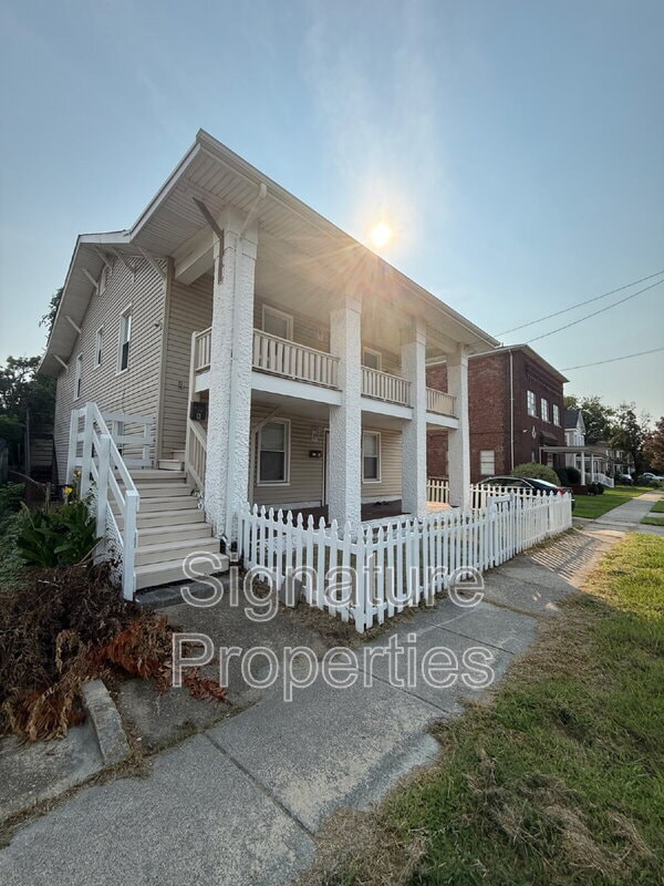 Building Photo - 180 W Balview Ave Unit B