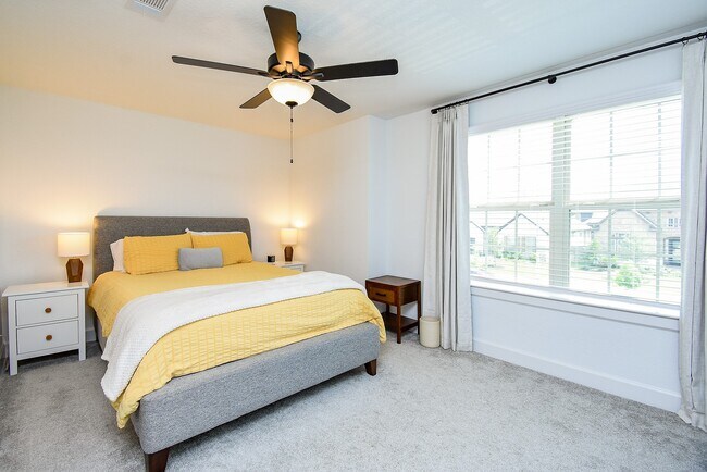Building Photo - 23714 Sweeny Vly Dr