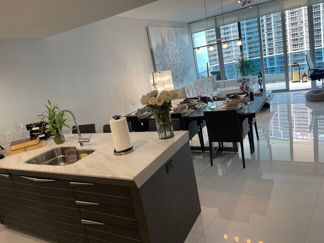 Photo - 270 Biscayne Boulevard Way Condo Unit 3606
