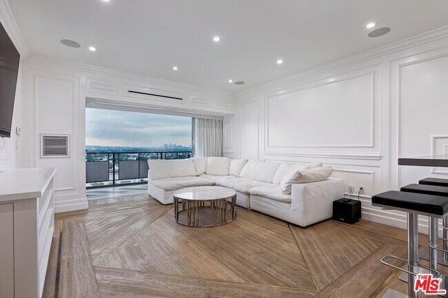 Photo - 1155 N La Cienega Blvd Unidad 1110 Rental