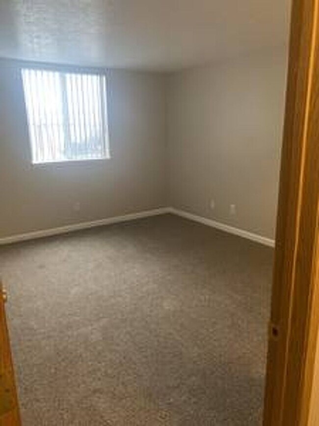 Photo - Chesapeake Pointe