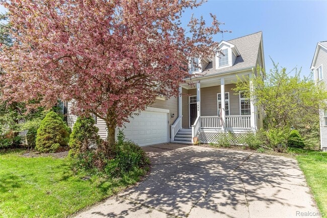 Photo - 1484 Chapleau Dr