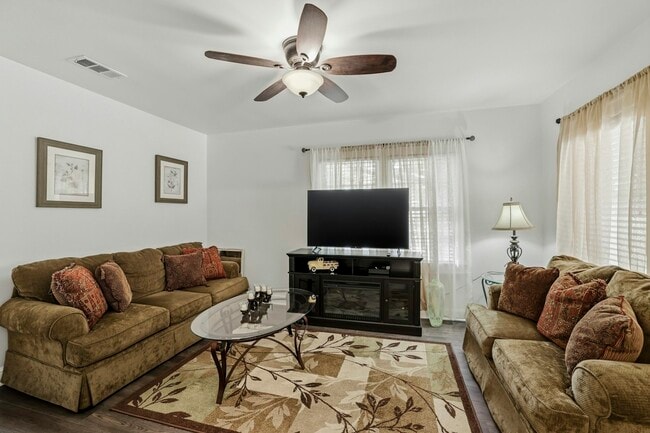 Photo - 538 E Park Ave Unit 103