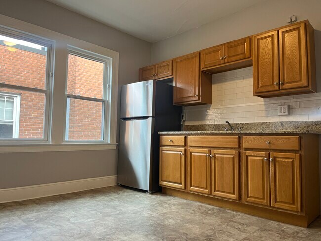 Photo - 276 Park Rd Unit 3-E