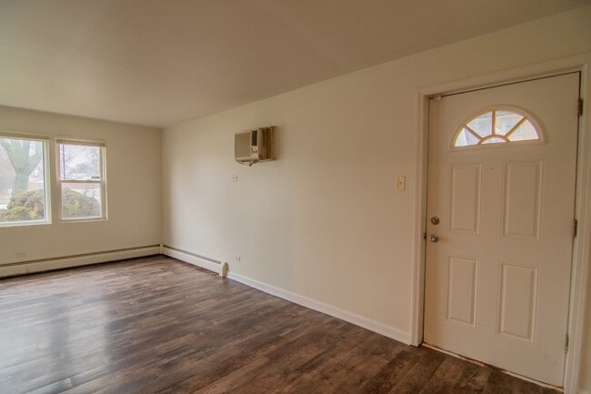 Photo - 3546 147th St Unit 1