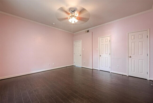 Photo - 4515 Briar Hollow Pl Unit 305