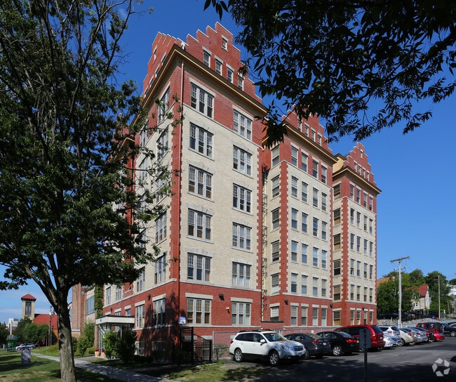 615 Building