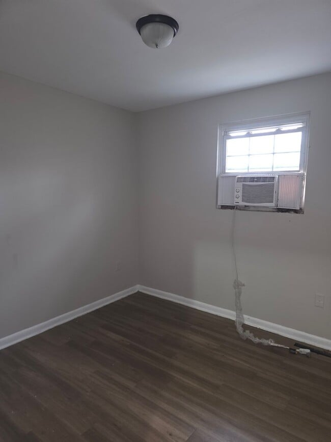 Photo - End Unit Townhouse