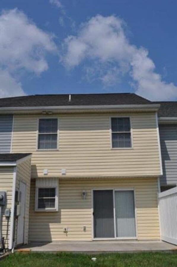 Photo - Harrisonburg Townhouse Available for Rent, Spacious 3 BR, 2.5 Baths