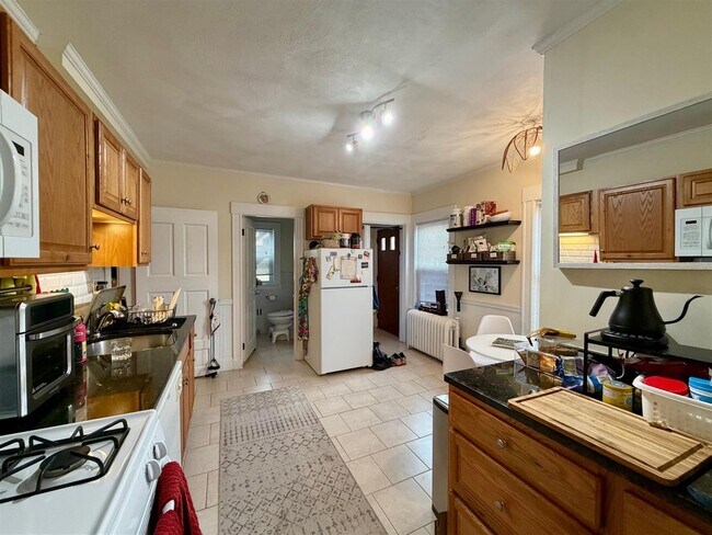 Photo - 134 N Union St