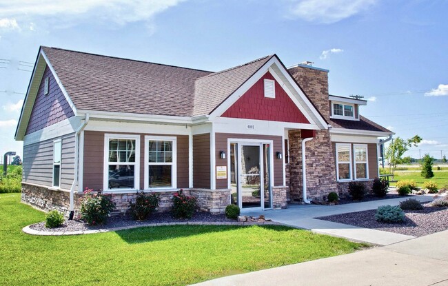 Huntington Ridge Apartments