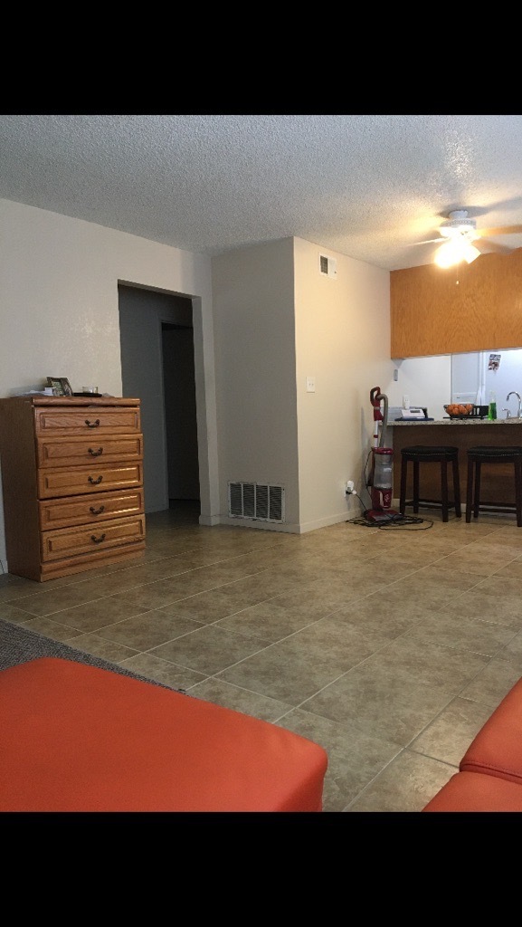 441 W Alamos Ave Unit Clovis Condo 1 Story - Condo for Rent in Clovis ...