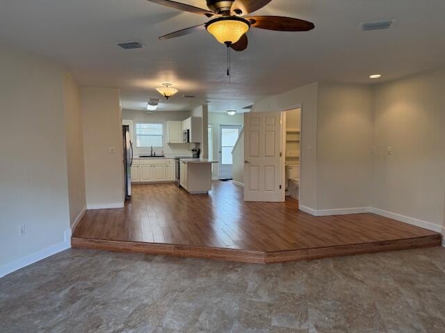 Photo - 235 Pelican Pl