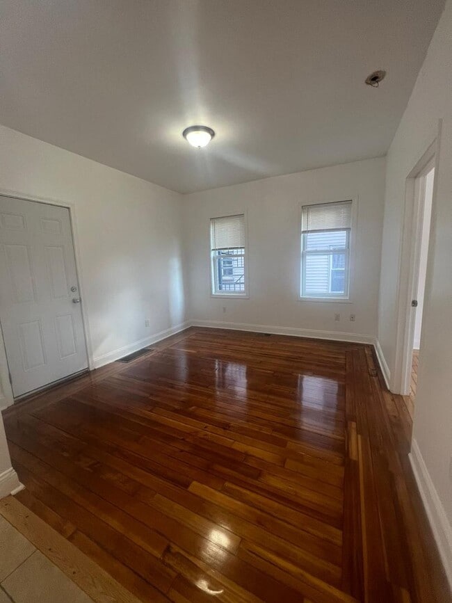 Washington Investment LLC - Washington Investment LLC Apartamento Unidad 227-3F