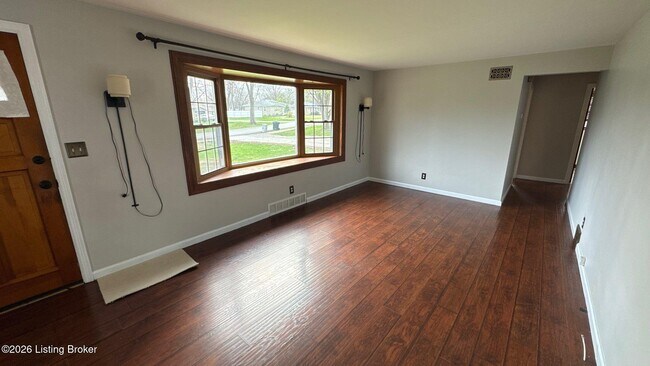 Photo - 113 Southview Terrace