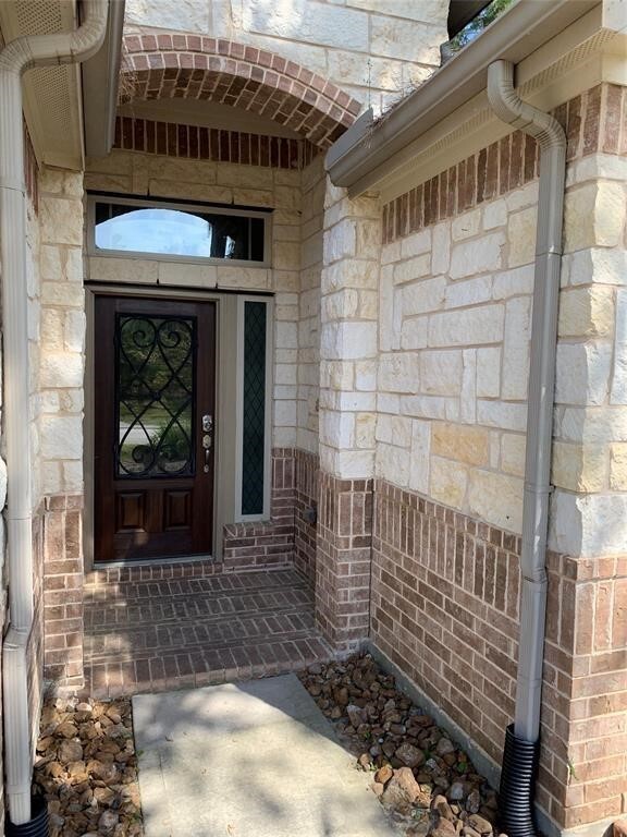 Building Photo - 175 W New Harmony Trail