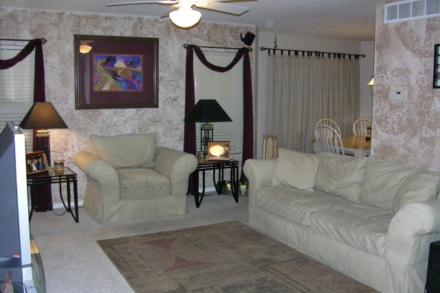 Photo - 1905 Dove Creek Cir