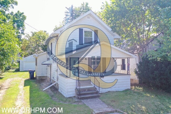 Building Photo - Available Now - 4 BEDROOMS!!! Rental