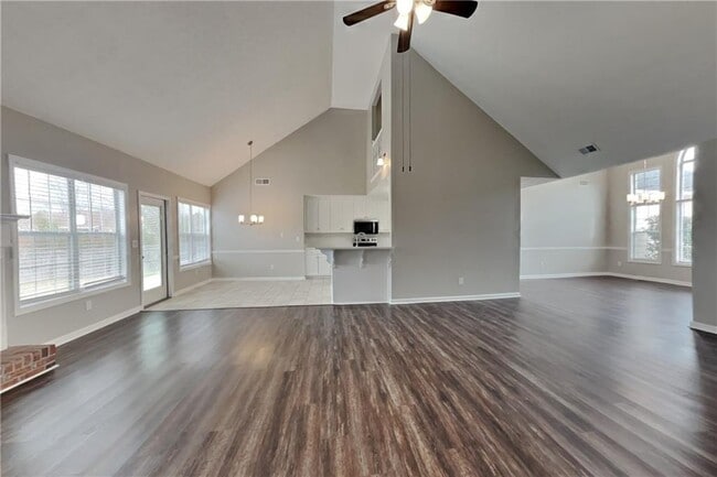 Photo - 129 Graybrook Ct