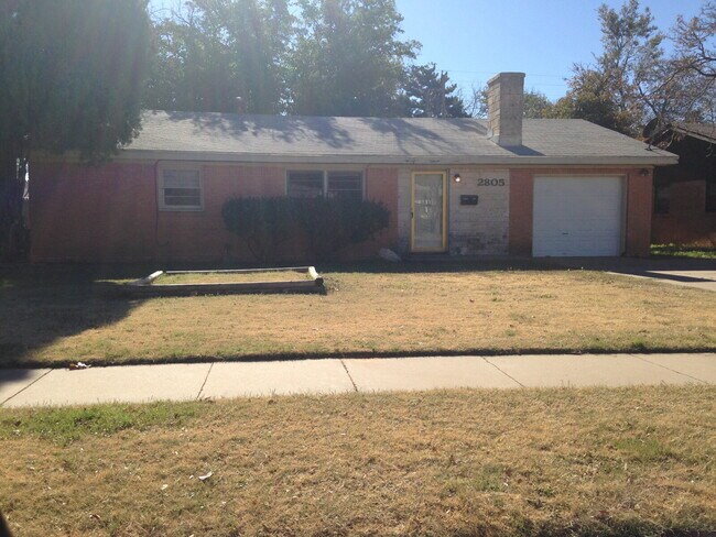 Building Photo - 3/2/1 Single Family Home