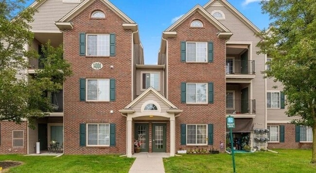 Photo - 14107 Pinehurst Ln
