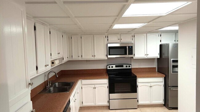 Photo - 3900 Galt Ocean Dr Unit 1716