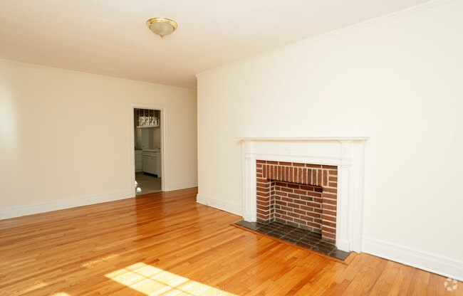 Carolina Apartments