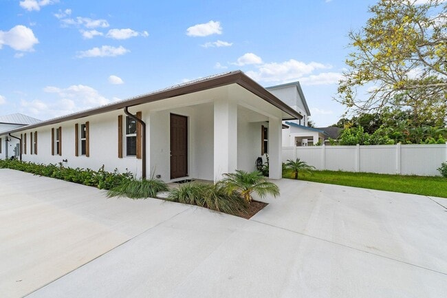 Photo - 17868 Limestone Creek Rd