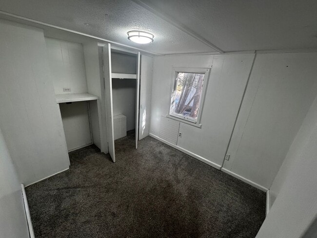 Photo - Great duplex 3 bed 1 bath townhome.