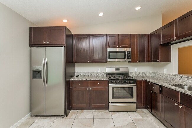 Photo - 7604 Wiltshire Park Pl
