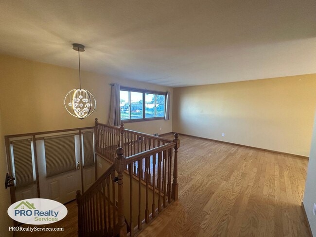 Building Photo - 3 Bedroom Home in Crystal