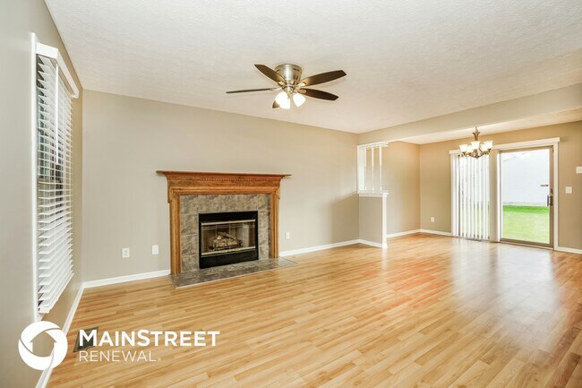 Photo - 1104 Mullens Ct